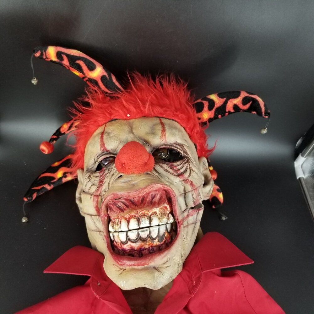 Halloween Clown Joker Monster Haunted House Yard Prop Pole Display Scary Party